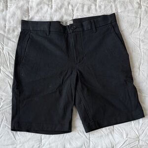 Everlane Men's Black 9” Performance Chino Short
